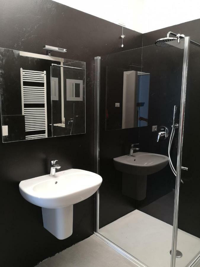 דירות ברנצונה סול גארדה Casa Consolati מראה חיצוני תמונה