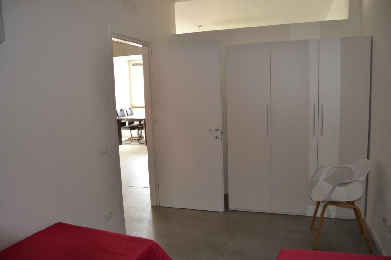 דירות ברנצונה סול גארדה Casa Consolati מראה חיצוני תמונה