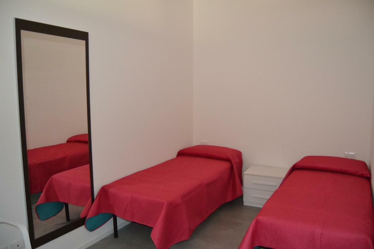 דירות ברנצונה סול גארדה Casa Consolati מראה חיצוני תמונה